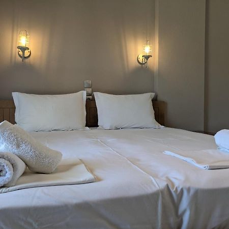 Dream House Apartment Agia Paraskevi  Bagian luar foto