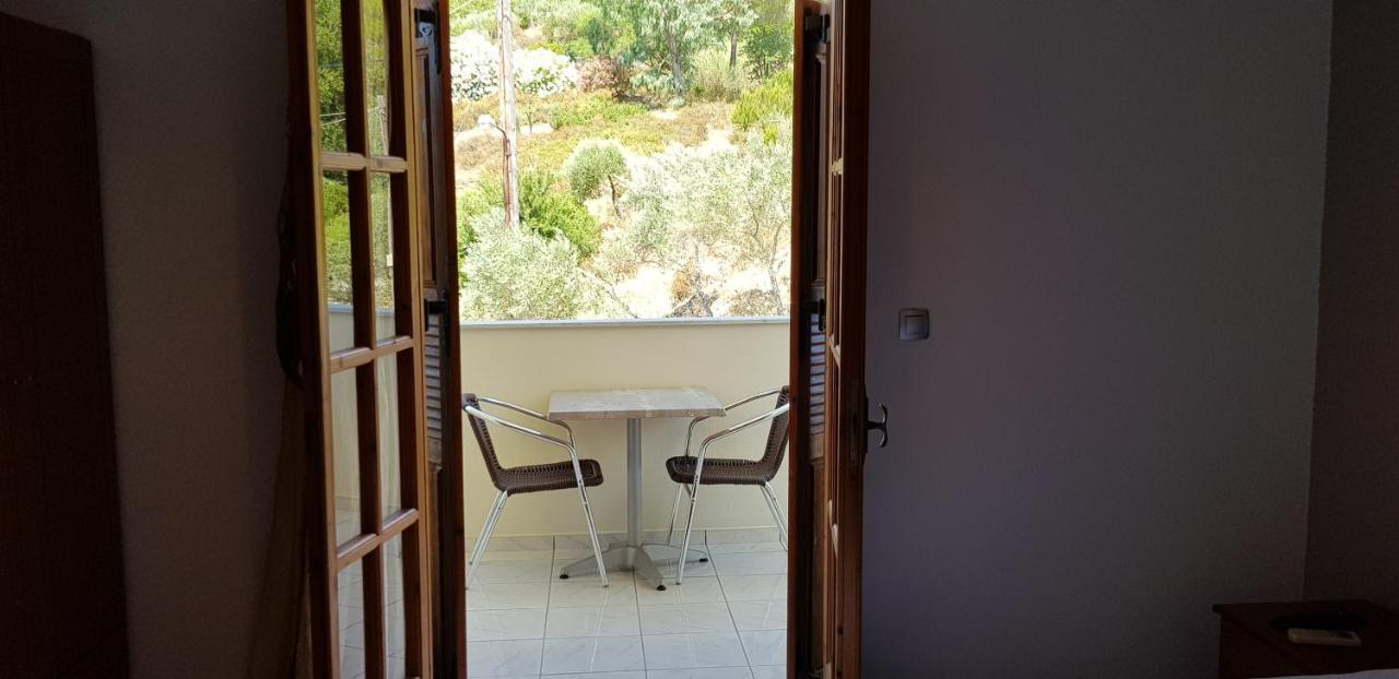 Dream House Apartment Agia Paraskevi  Bagian luar foto