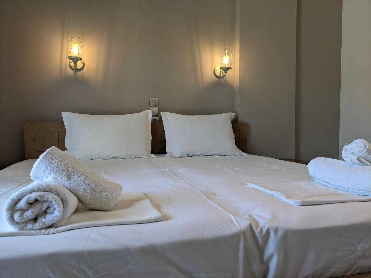 Dream House Apartment Agia Paraskevi  Bagian luar foto