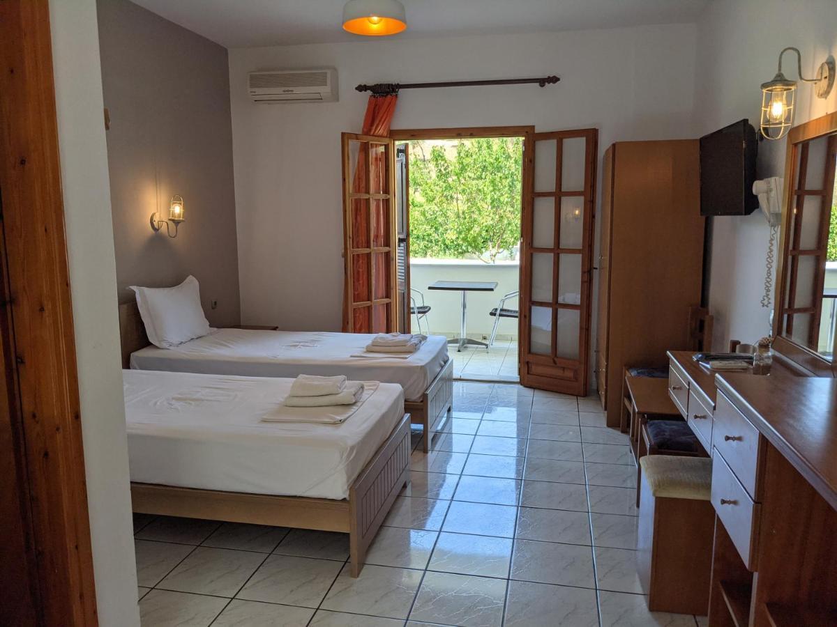 Dream House Apartment Agia Paraskevi  Bagian luar foto