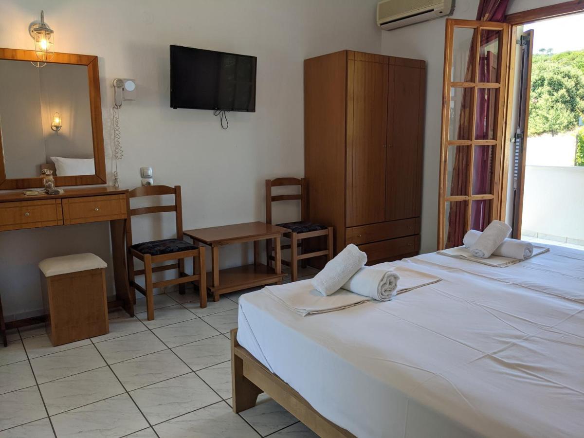 Dream House Apartment Agia Paraskevi  Bagian luar foto