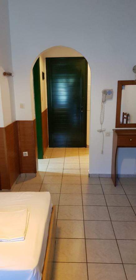 Dream House Apartment Agia Paraskevi  Bagian luar foto