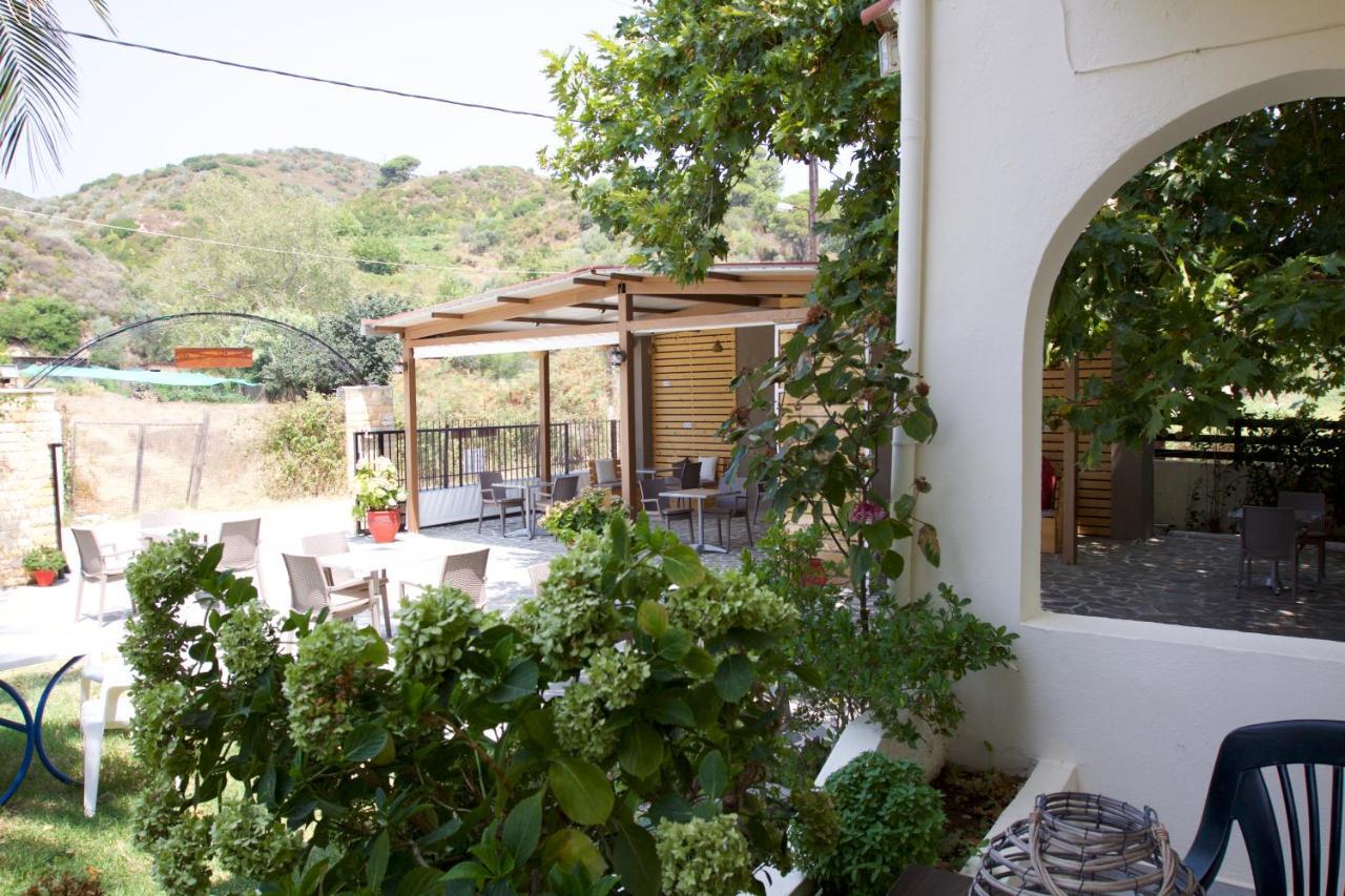 Dream House Apartment Agia Paraskevi  Bagian luar foto