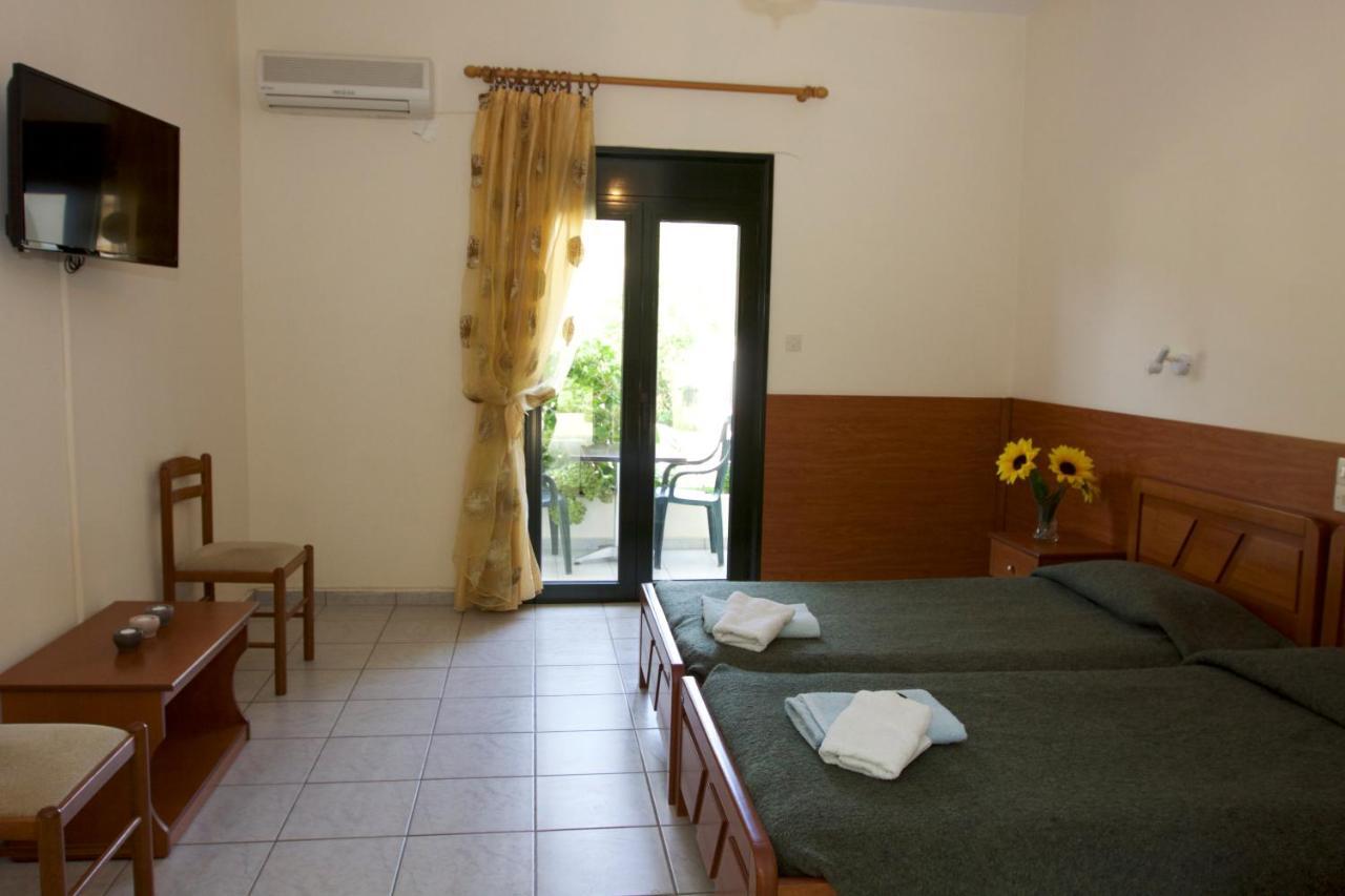 Dream House Apartment Agia Paraskevi  Bagian luar foto